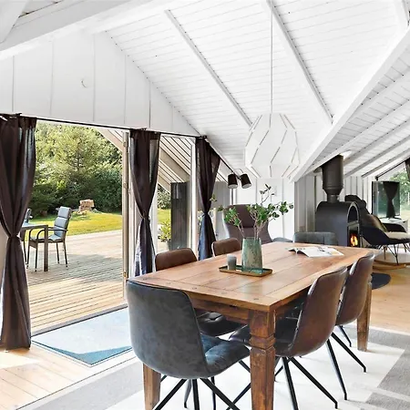 度假居 M12019-vaeggerlose-krondyrstien-51